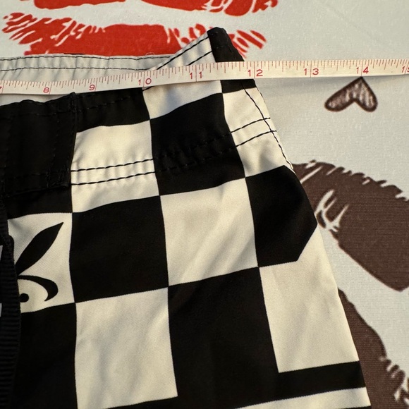 Quicksilver swim trunks. Small size 6/8 - Picture 3 of 4